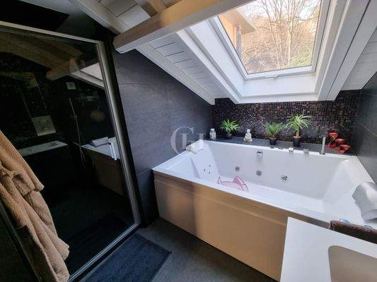 PHOTO-2024-04-10-15-18-51