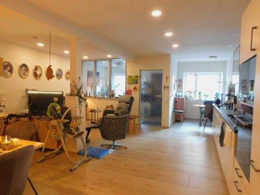 GB3-3 Wohnber. Blick zum Windfang