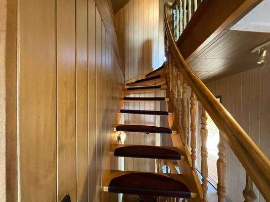 Aufgang in das Dachgeschoss