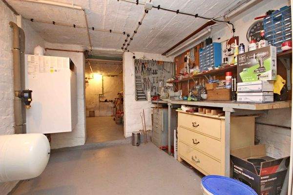 Heizung / Werkstatt UG