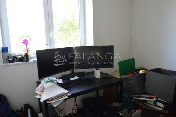 Arbeitszimmer im EG