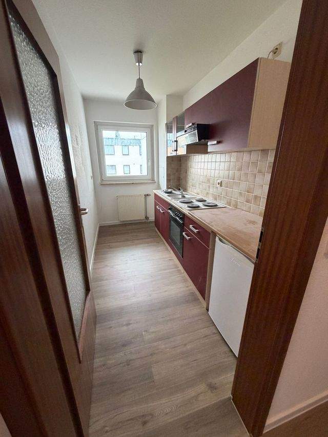 Schöne 2 Zimmer- Wohnung mit Loggia in Weende-Nord - Photo 2