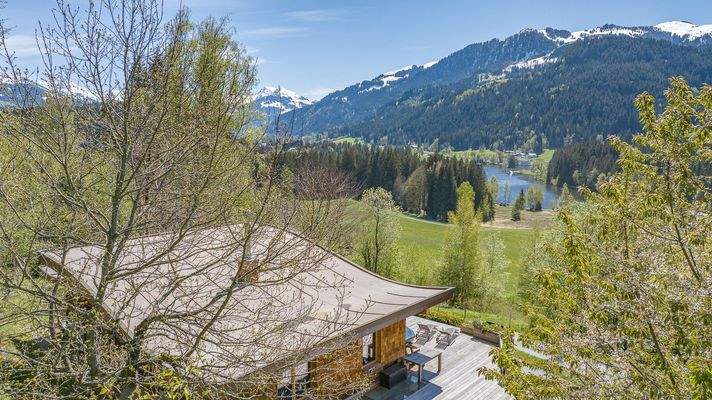 KITZIMMO-Einzigartiges Anwesen mit Blick auf den Schwarzsee - Immobilien Kitzbühel.