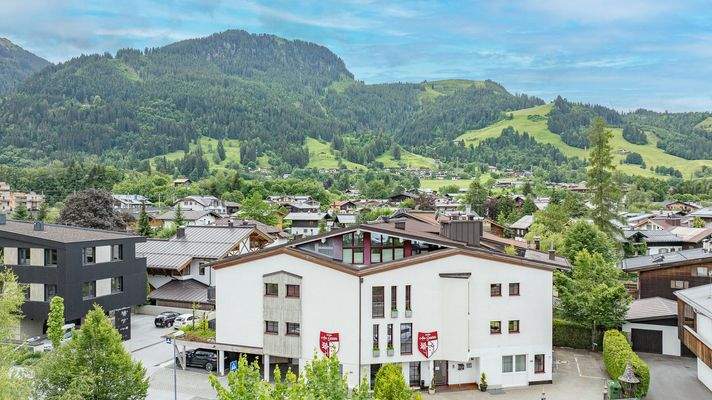KITZIMMO-exklusives Apartment mit touristischer Widmung kaufen - Immobilien Kitzbühel.