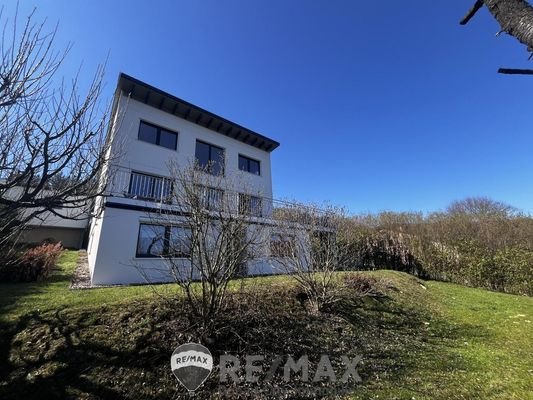 44 Haus Garten