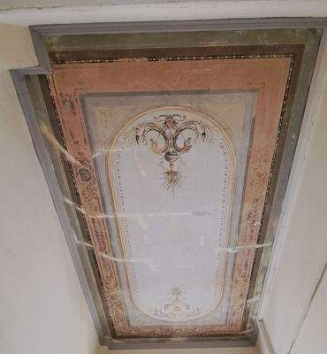 Deckenbemalung-Hauseingang-Decke