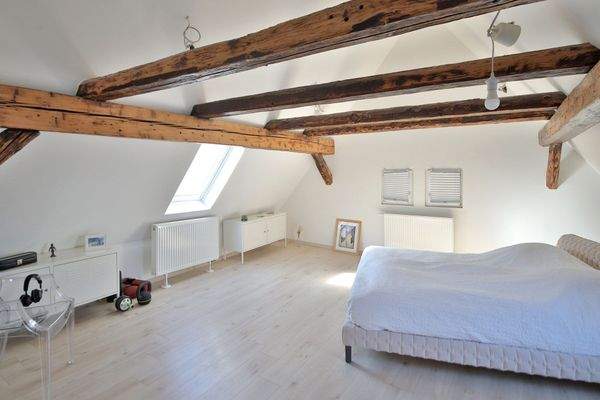 geschmackvoll ausgebautes Dachgeschoss