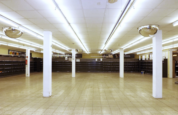 Innenansicht Verkaufsfläche.png