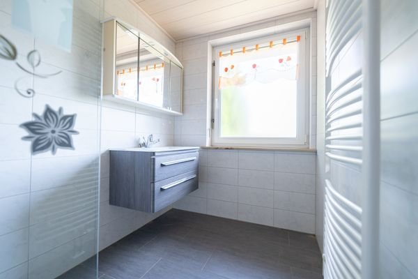 Badezimmer EG