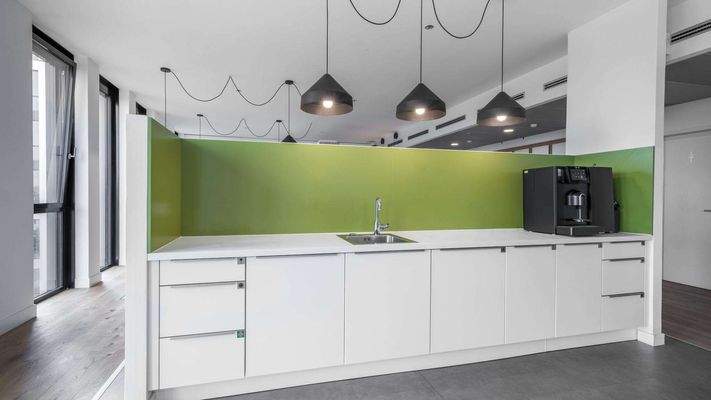 regus-johannstrasse-37-coworki