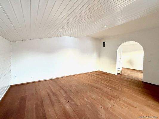 Wohnfreude pur unter einem großen Dach (8)