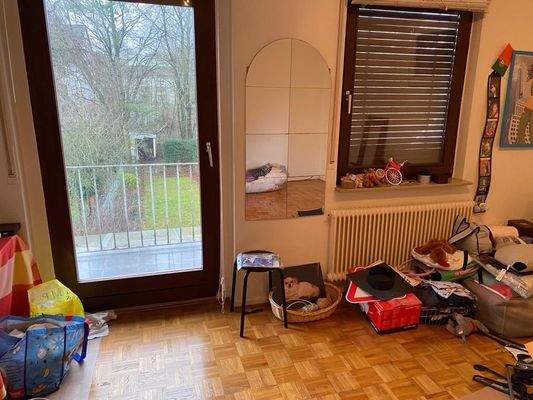 Schlafzimmer mit Balkon