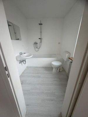 WhatsApp Image 2026-02-04 at 15.11.05 (3)