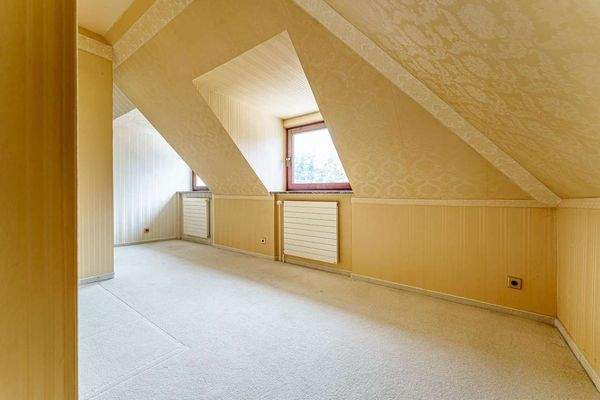 Ankleidezimmer/Büro