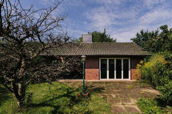 Hintere gemauerte Gartenhaus