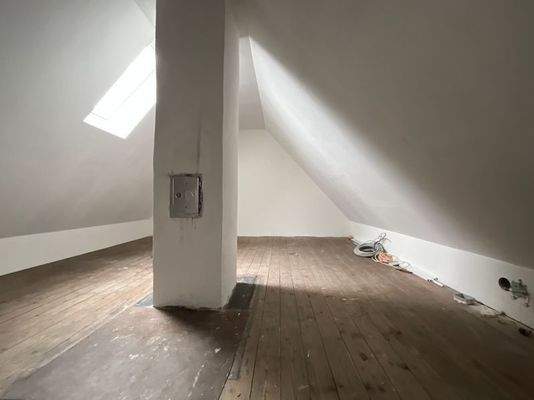 Spitzboden - ausgebaut