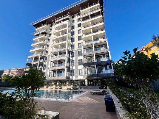 Chic Design Flat in a Complex with Extensive Facilities in Alanya