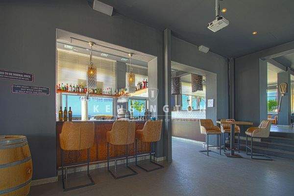 Villa in Ciudad Jardin Bar