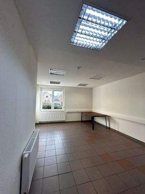 Büro 2.JPG