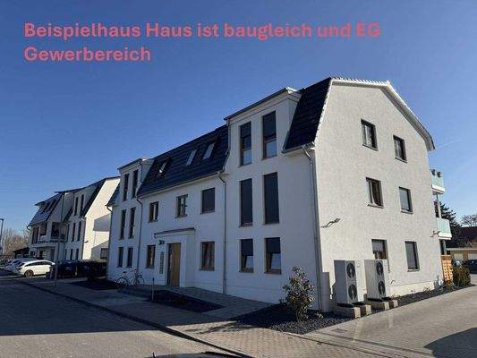 Vermietung 1 Straße.JPG