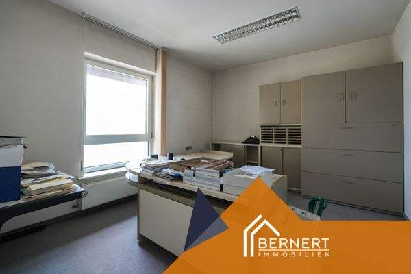 Büro in Gebäude 1