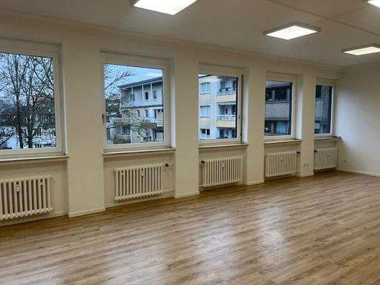 Großer Seminarraum, Fenster