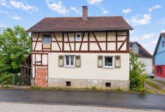 Straßenansicht