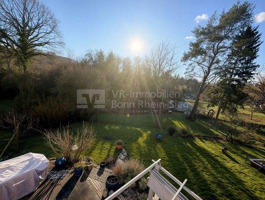 Garten Weitansicht - (KI bearbeitet)