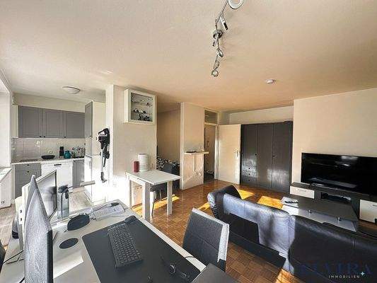 großzügiger und freundlicher Wohnbereich