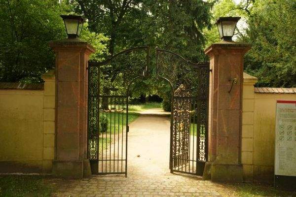 Impressionen aus Krumke - Parkzugang  