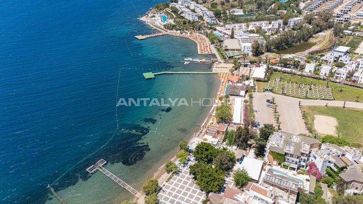Single-Story Villas near the Beach in Bodrum Kadıkalesi