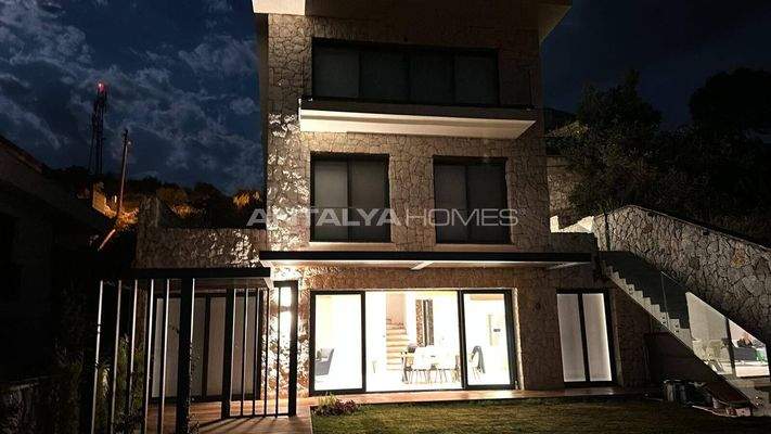 5-Bedroom Sea View Villa with Infinity Pool in Bodrum