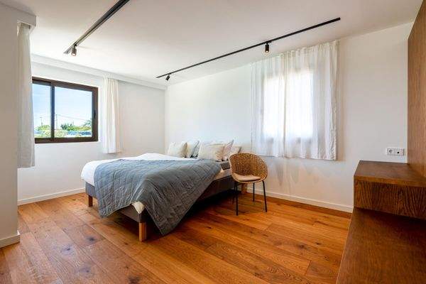 e59beff7-0678-409e-824b-c81bcca7afb1