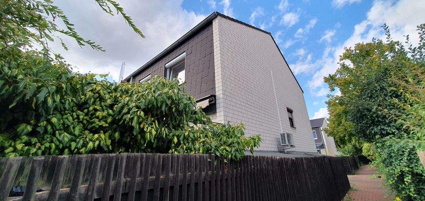 Süd-Ost Ansicht.jpg