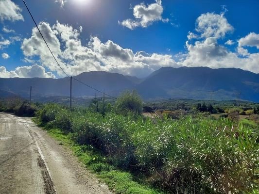 Kreta, Dramia: Grundstück in der Nähe der Strände von Kournas und Georgioupolis zu verkaufen