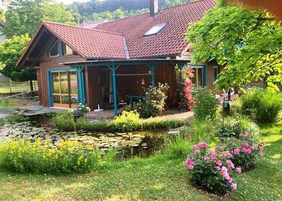 Idyllische Lage mit großem Grundstück