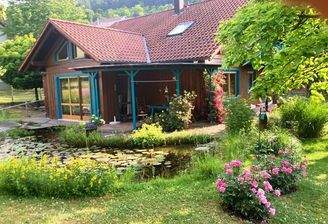 Idyllische Lage mit großem Grundstück