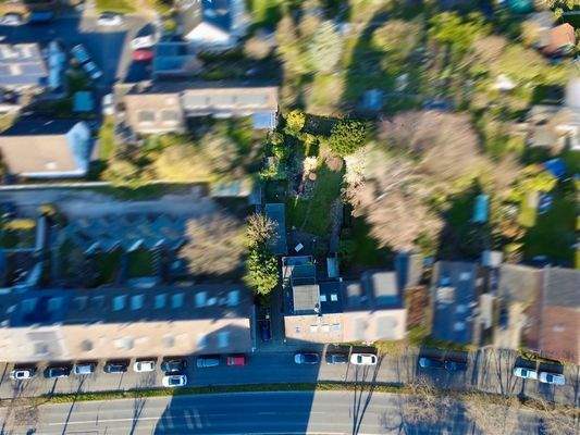 3 Familienhaus mit Garten 