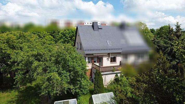 Ansicht mit Terrasse