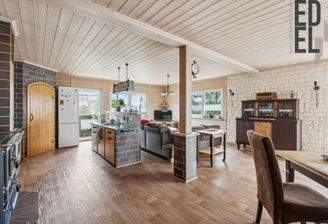 offener Koch-, Wohn-, Essbereich