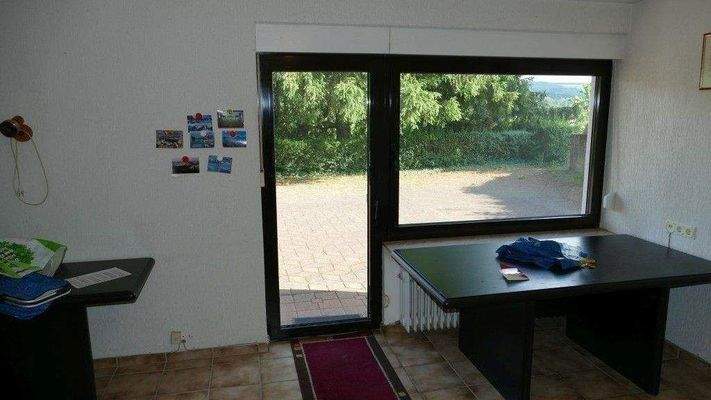 Zimmer im Untergeschoss