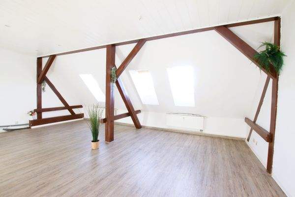 WE10_offener Wohnbereich_Bild1.jpg