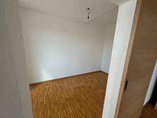 Begehbarer Kleiderschrank