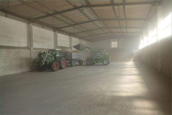 Gebäude 1 (Lagerhalle)