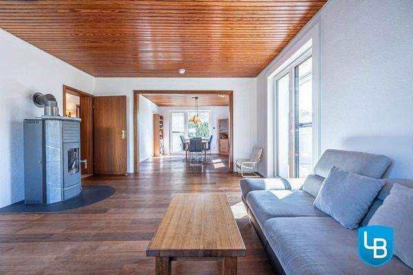 Wohnbereich mit Kamin