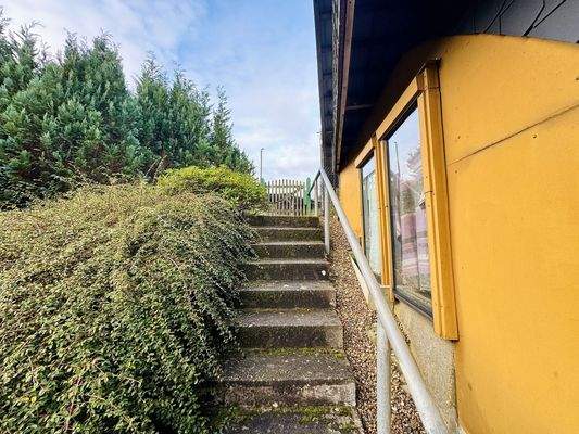 Aufgang zum Garten