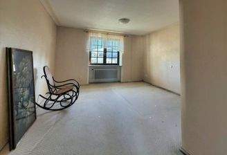 Zimmer 2 OG