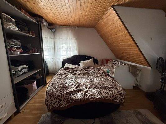 Wohnung Dachgeschoss 1