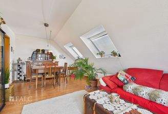 Freundliches Wohnzimmer