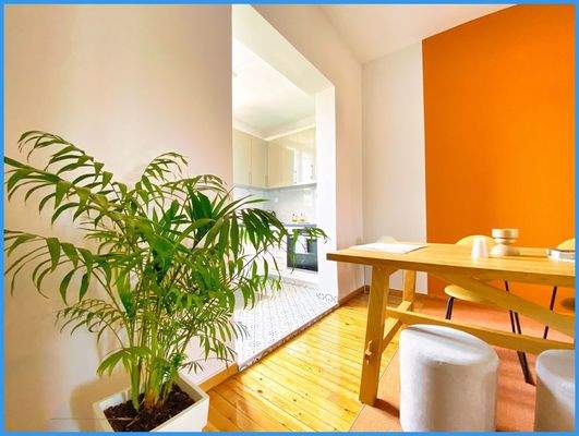 98fe5a3595ad4e16ad1dd5460e27621b-original